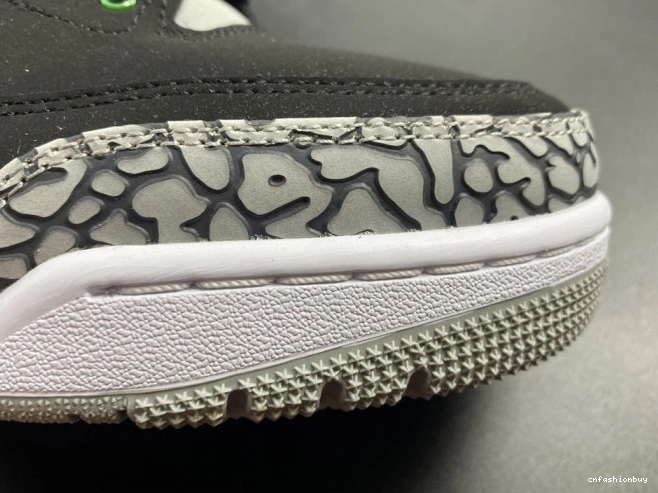 Air Pine Jordan Green 3 CT8532-030 0814